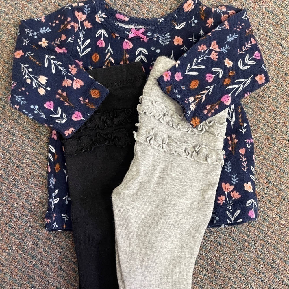 🚨CLEARANCE 0124-107 Top and Set of 2 Pants